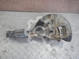 Кулак поворотный передний правый Volkswagen Touareg I 2002 - 2010