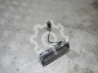 Кнопка открывания багажника Volkswagen Touareg I 2002 - 2010