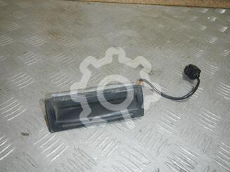 Кнопка открывания багажника Volkswagen Touareg I 2002 - 2010