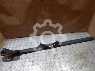 Накладка порога (внутренняя) Volkswagen Passat [B6] 2005 - 2010