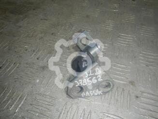 Петля двери задней Volkswagen Passat CC c 2008 г.