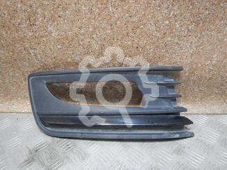 Решетка в бампер Volkswagen Polo V (Sedan RUS) 2011 - 2020