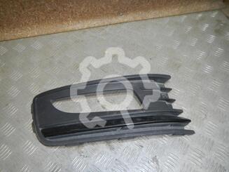 Решетка в бампер Volkswagen Polo V (Sedan RUS) 2011 - 2020