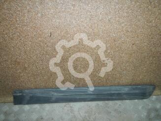 Молдинг двери задней левой Lada Largus 2012 - н.в.