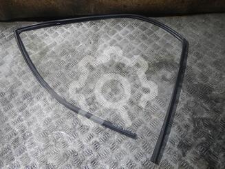Уплотнитель стекла двери Toyota RAV 4 IV [CA40] 2012 - 2019