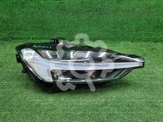 Фара правая Volvo XC60 II 2017 - н.в.