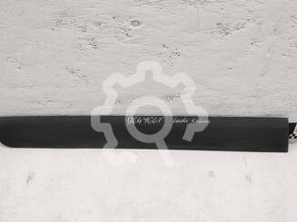 Накладка двери передней левой Lada Kalina II 2013 - н.в.