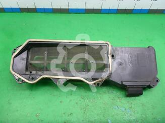 Воздухозаборник (внутри) Ford Fiesta V [Mk5] 2002 - 2008