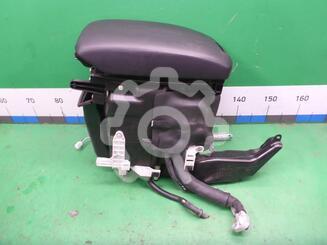Подлокотник Toyota Land Cruiser Prado [150] 2009 - н.в.