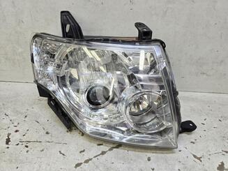 Фара правая Mitsubishi Pajero/Montero (V8, V9) c 2007 г.