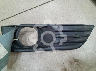 Рамка фары противотуманой правой Ford Focus II 2005 - 2011
