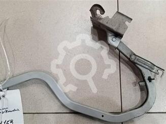Петля крышки багажника Nissan Pulsar V (N15) 1995 - 2000