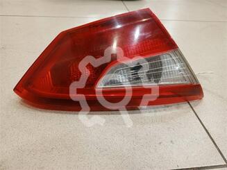 Фонарь задний внутренний левый Ford Focus II 2005 - 2011