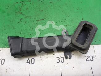 Воздухозаборник (внутри) Mazda 3 I [BK] 2003 - 2009
