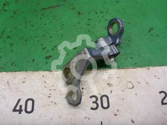 Петля двери Ford Focus II 2005 - 2011