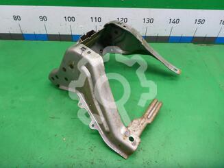 Кронштейн рулевой колонки Ford Focus II 2005 - 2011