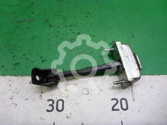 Ограничитель двери Ford Focus II 2005 - 2011