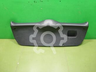 Обшивка двери багажника Ford Fiesta V [Mk5] 2002 - 2008