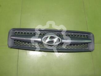 Решетка радиатора Hyundai Tucson I 2004 - 2010