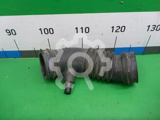 Патрубок воздушного фильтра Toyota Corolla X [E14, E150] 2006 - 2013