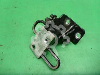 Петля двери Volkswagen Touareg I 2002 - 2010