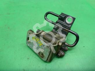 Петля двери Volkswagen Touareg I 2002 - 2010