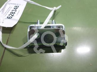 Петля двери багажника Nissan Qashqai (J11) c 2014 г.