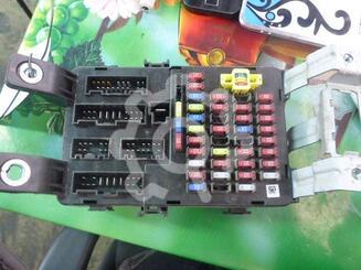 Блок предохранителей Kia Rio II 2005 - 2011