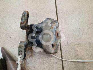 Петля двери Hyundai Matrix 2001 - 2010