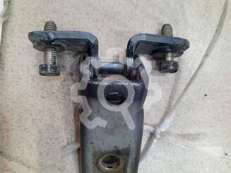 Петля двери Mitsubishi Lancer IX 2000 - 2010