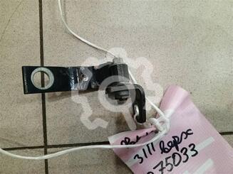 Петля двери Ford Focus II 2005 - 2011