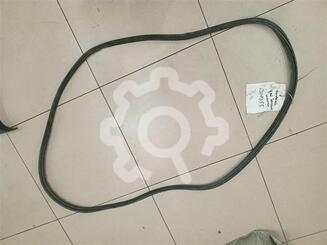 Уплотнитель багажника Nissan Qashqai (J10) 2006 - 2014