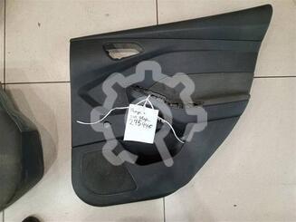 Обшивка двери задней правой Ford Focus II 2005 - 2011