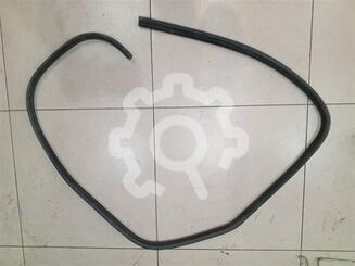 Уплотнитель двери Ford Focus II 2005 - 2011