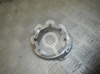 Рамка фары противотуманой левой Infiniti M IV 2010 - 2013