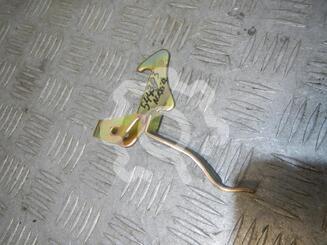 Крючок капота Daewoo Nexia 1995 - 2016