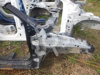Лонжерон передний правый Ford Fiesta V [Mk5] 2002 - 2008