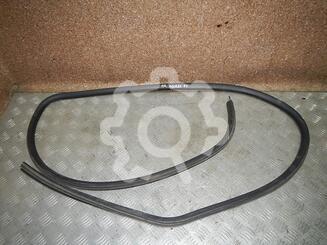 Уплотнитель двери Ford Focus I 1998 - 2005