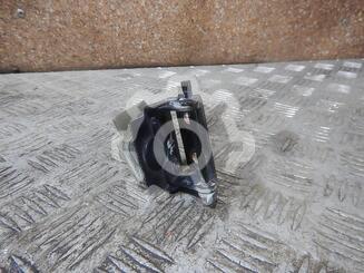 Петля двери багажника Ford Fiesta V [Mk5] 2002 - 2008