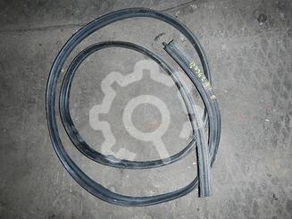 Уплотнитель багажника Ford Focus I 1998 - 2005