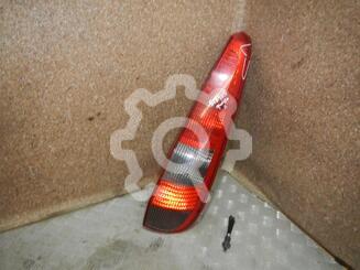 Фонарь задний правый Ford Fiesta V [Mk5] 2002 - 2008