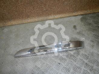 Накладка бампера переднего Mercedes-Benz GLK-Klasse [X204] 2008 - 2015