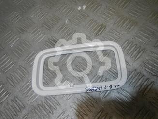 Рамка фары противотуманой левой Mitsubishi Lancer IX 2000 - 2010