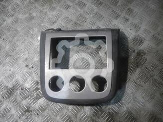 Накладка декоративная Nissan Murano I [Z50] 2002 - 2008