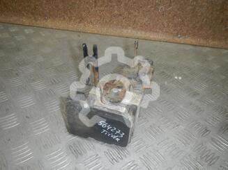 Блок ABS (насос) Nissan Tiida I [C11] 2004 - 2013