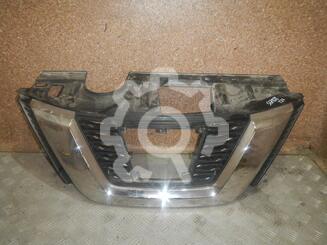 Решетка радиатора Nissan X - Trail (T32) c 2014 г.