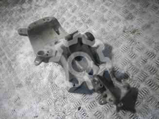 Кронштейн генератора Renault Logan II 2012 - н.в.