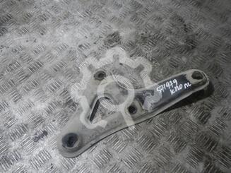 Кронштейн (кузов снаружи) Toyota Corolla IX [E120, E130] 2000 - 2007