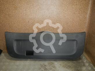 Обшивка двери багажника Toyota Prius II (XW20) 2003 - 2011