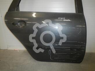 Дверь задняя правая Lada Granta 2011 - н.в.